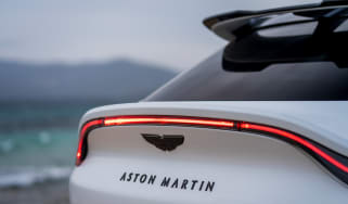 Aston Martin DBX707 - rear lights